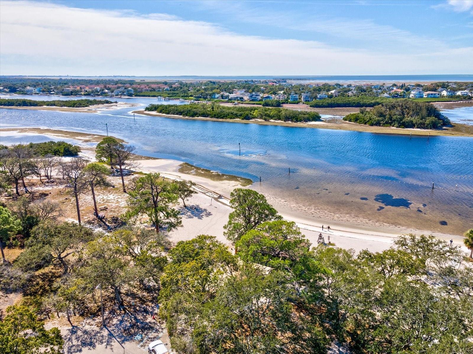 GULFWINDS - Residential