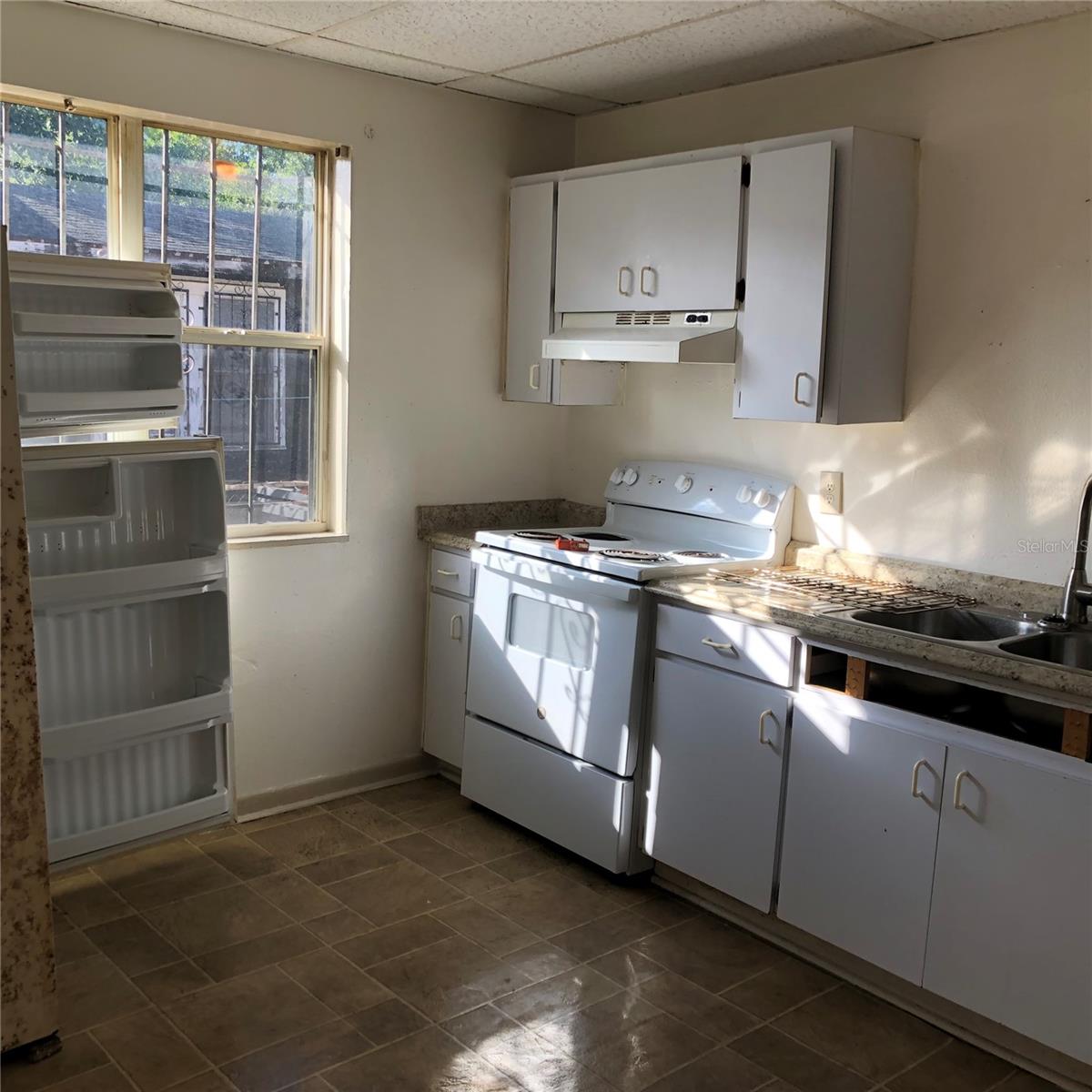 BOUTON & SKINNERS ADD - Residential