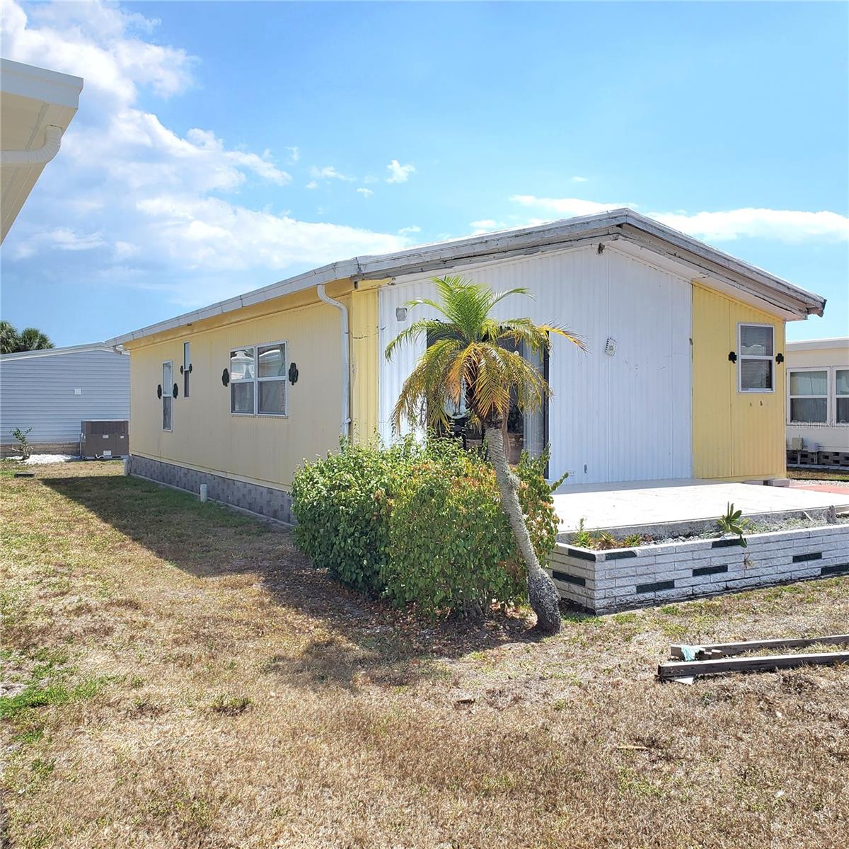 Photo 22 of 38 of 106 TOBAGO WAY mobile home