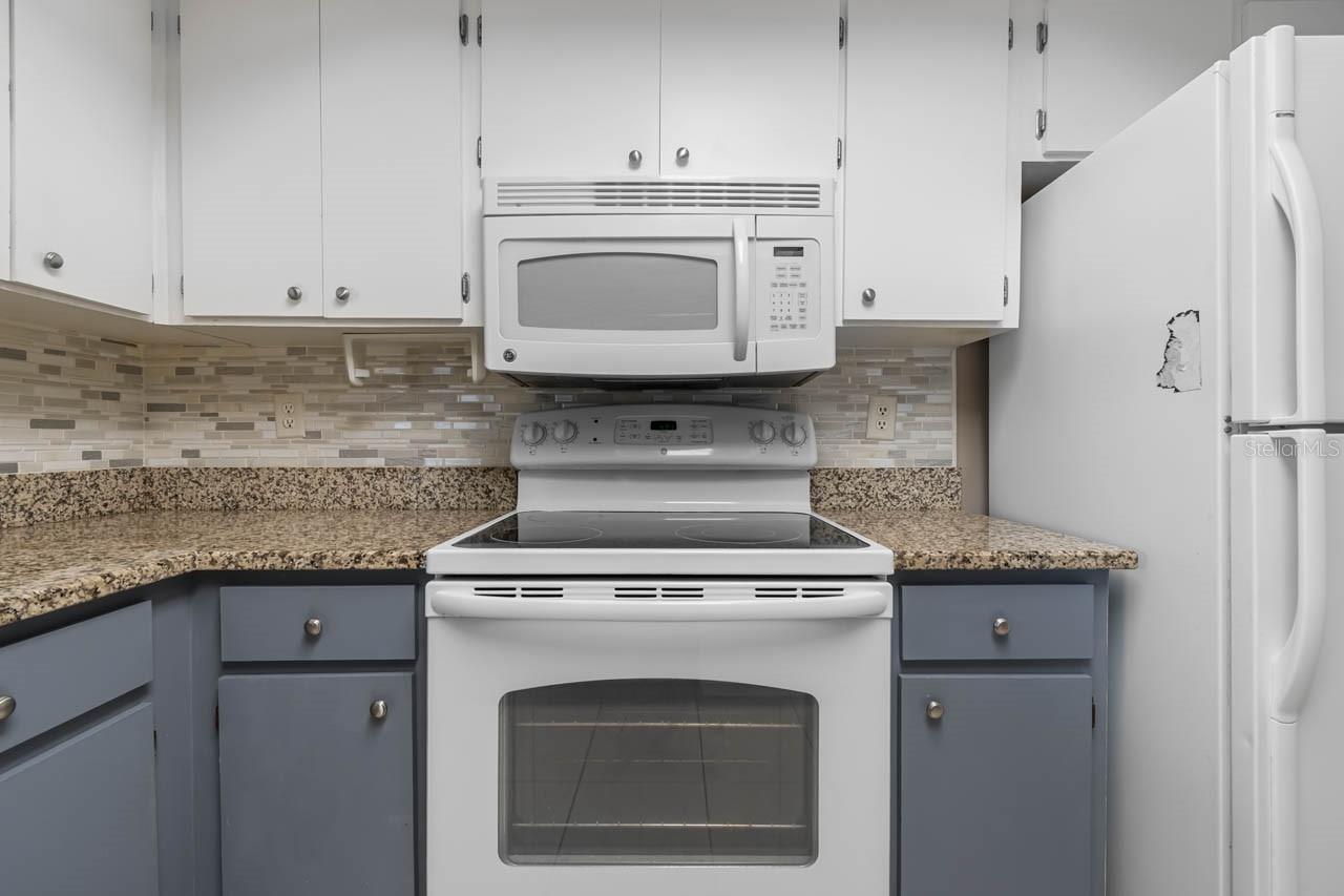 HIGHGATE III CONDO - Residential