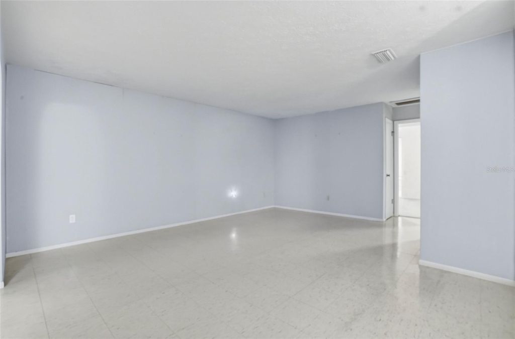 Photo of 1026 W Rambla Street, Tampa, FL 33612 (MLS # TB8506402)