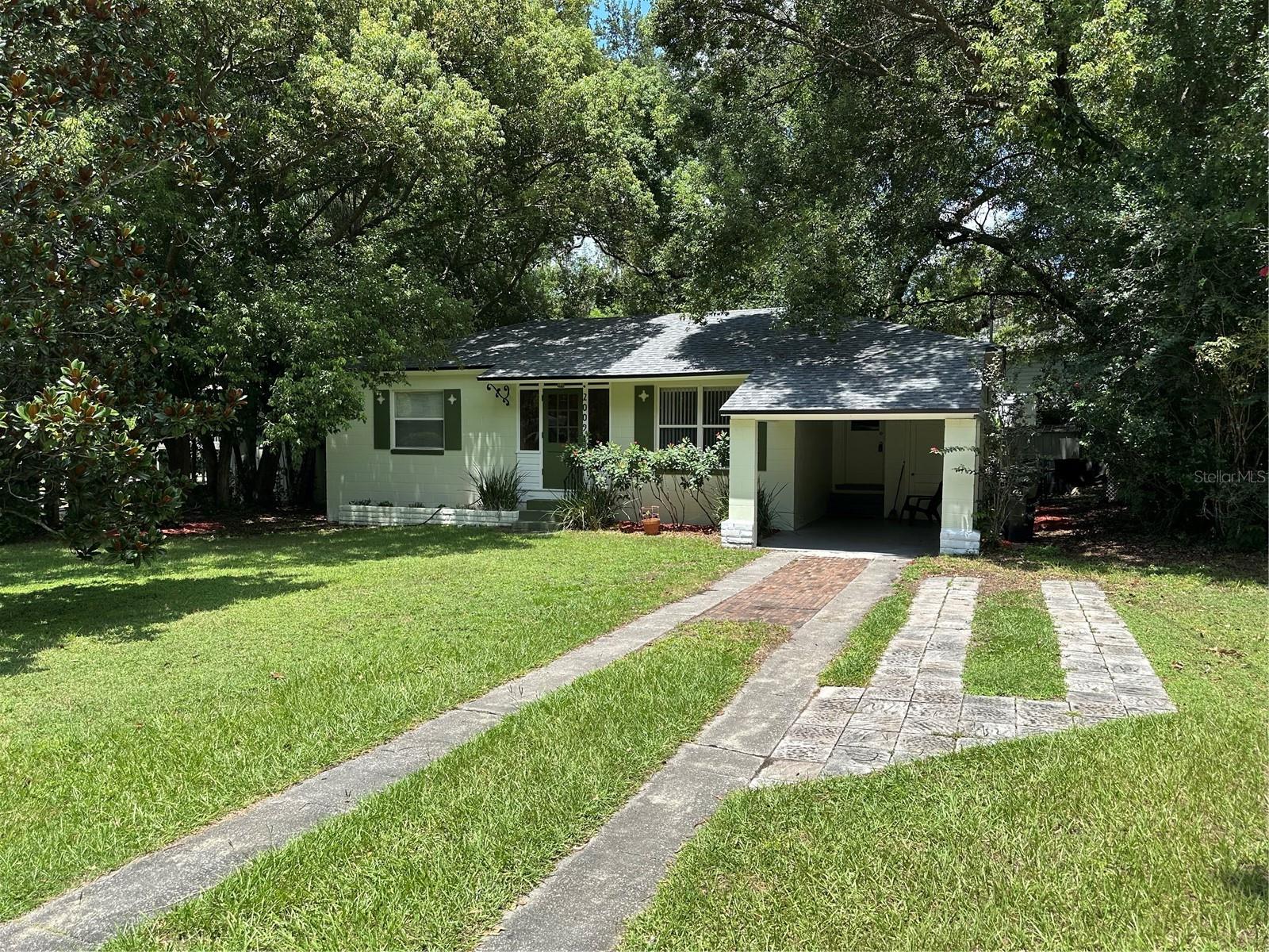 2009 FOREST CIRCLE