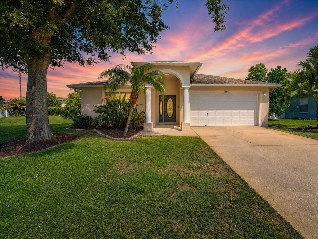 Photo of 1514 Oracle Drive, Ruskin, FL 33573 (MLS # TB8561271)
