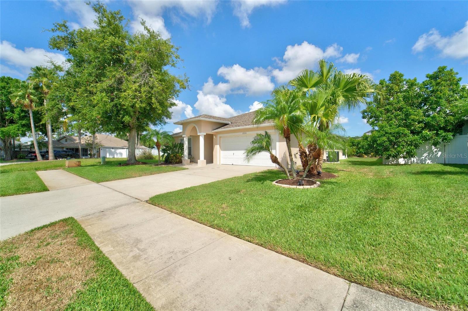 1514 ORACLE DRIVE