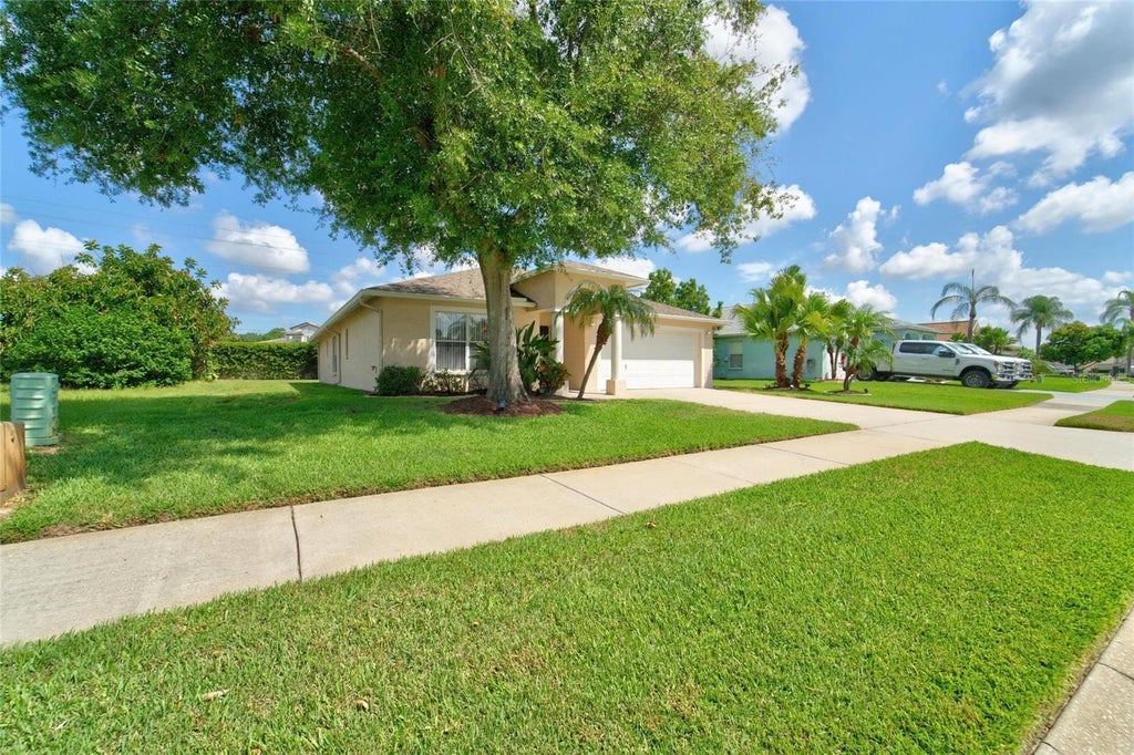 Photo of 1514 Oracle Drive, Ruskin, FL 33573 (MLS # TB8561271)