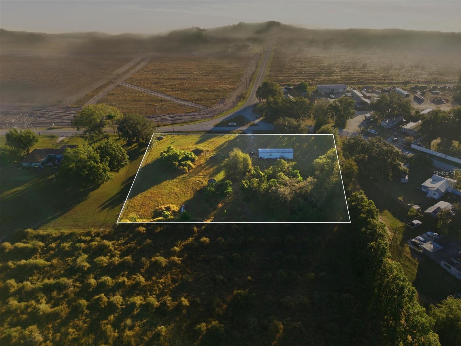 E 272.8 FT OF S1/4 OF SE1/4 OF SE1/4 LESS MAINT - Residential