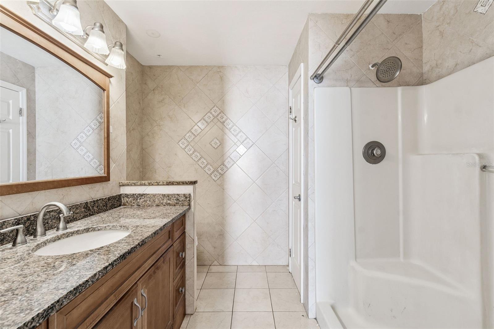 CHALFONT VILLAS 02 - Residential