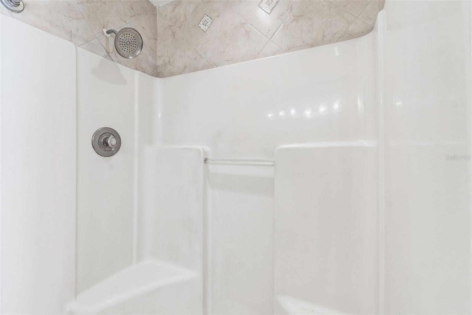 CHALFONT VILLAS 02 - Residential