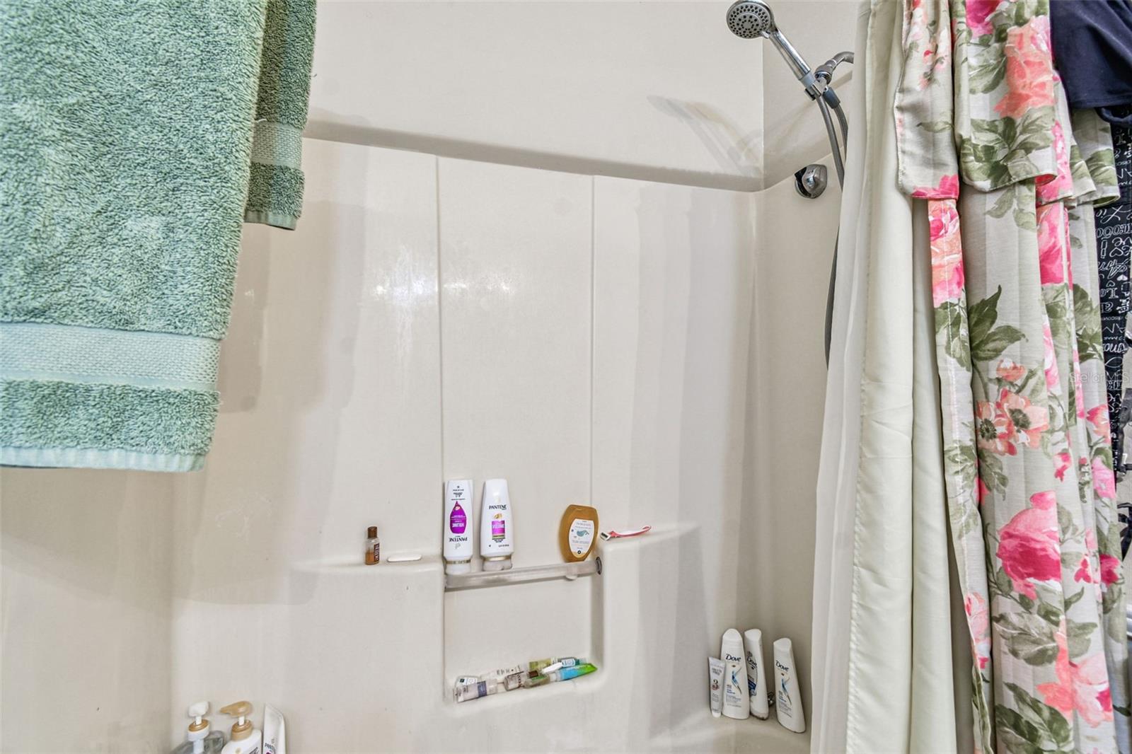 CHALFONT VILLAS 02 - Residential