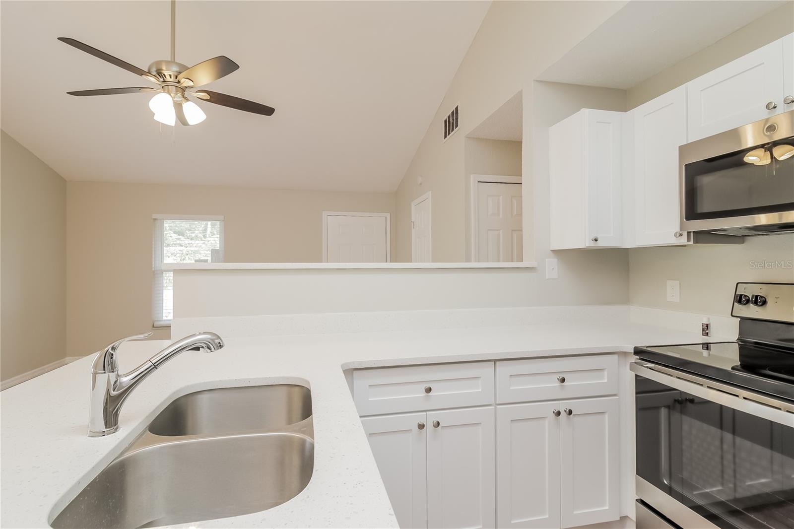 DELTONA LAKES UNIT 65 - Residential Lease