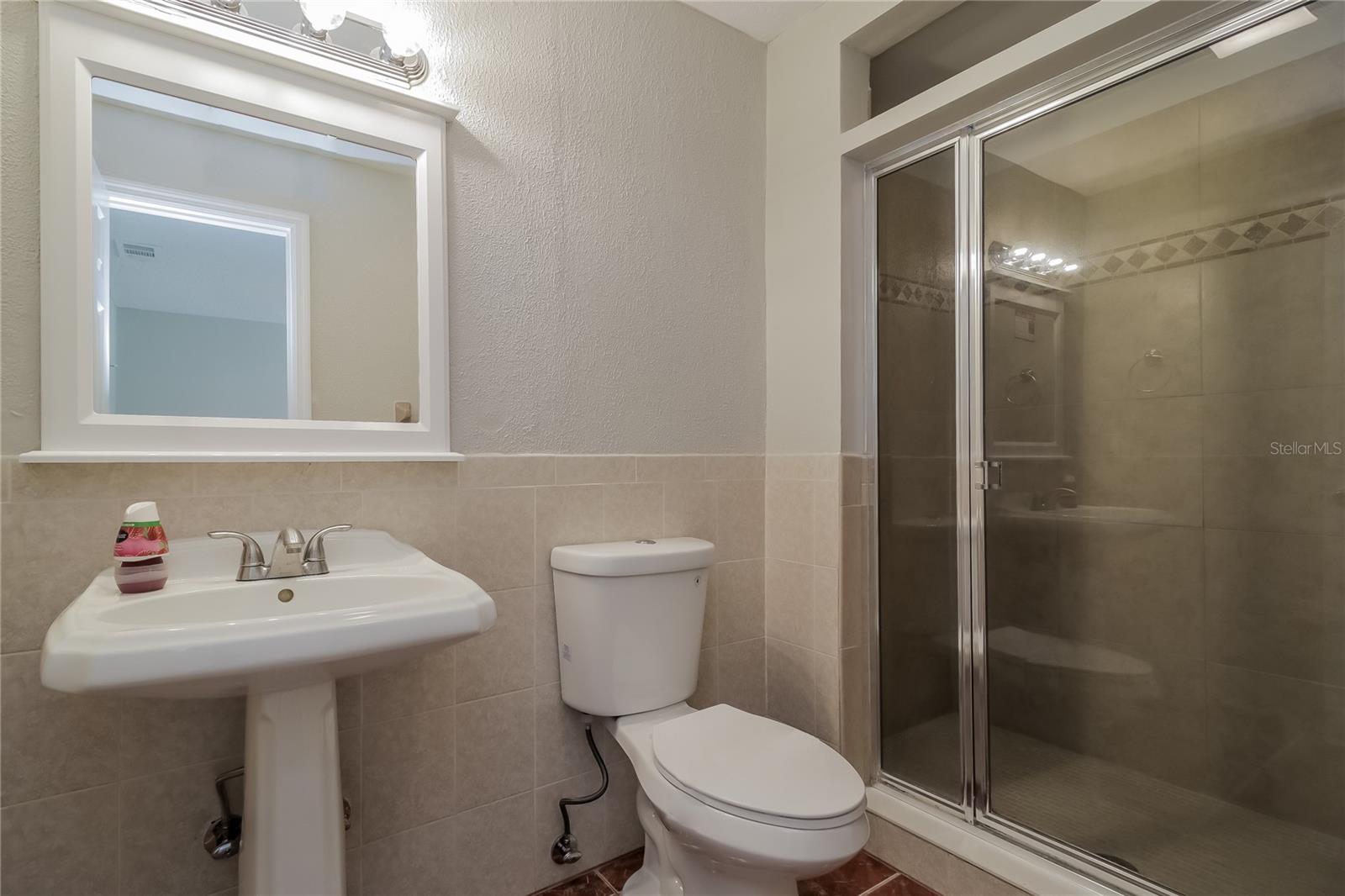 DELTONA LAKES UNIT 65 - Residential Lease