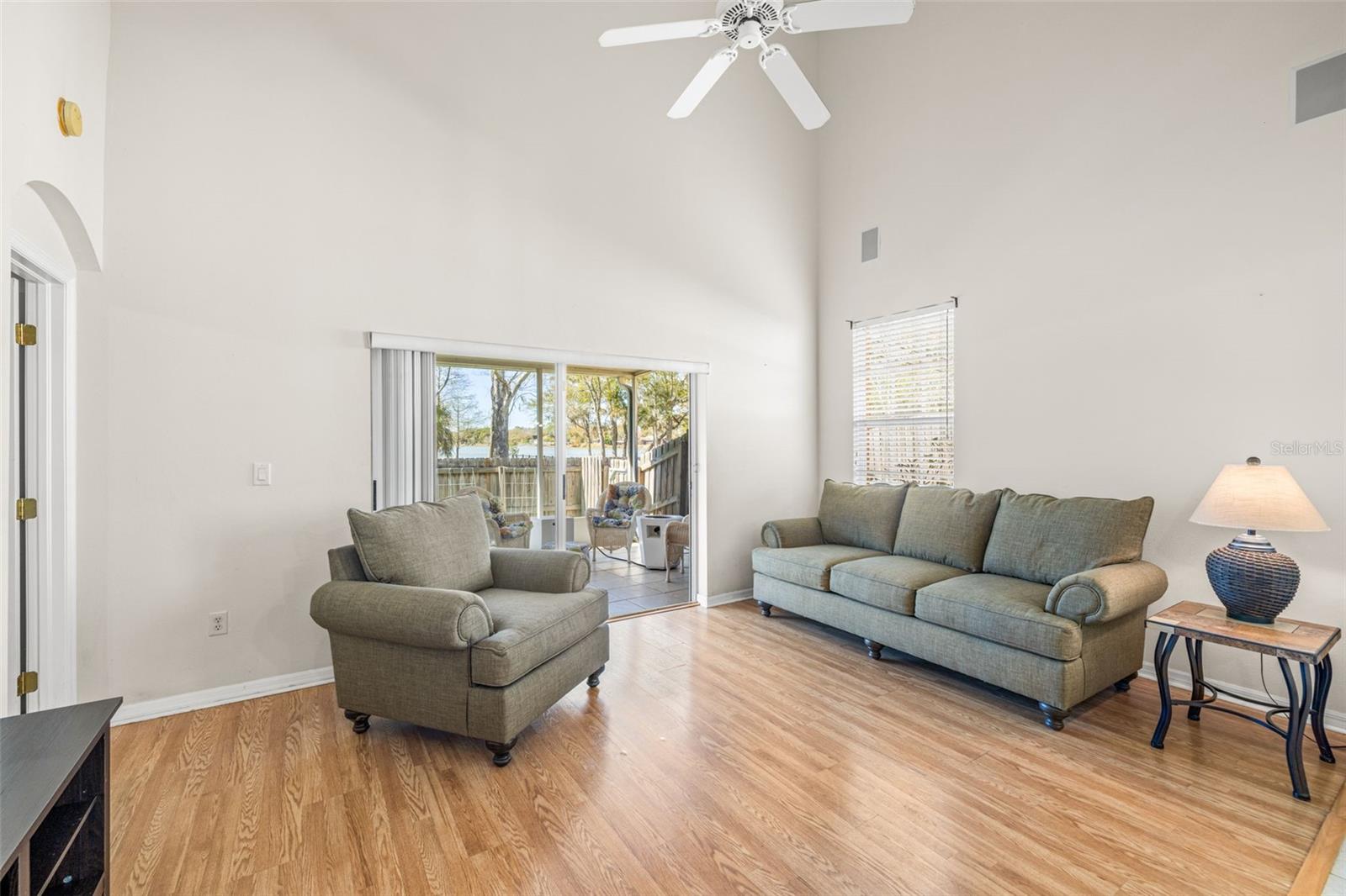 CASA BLANCA - Residential