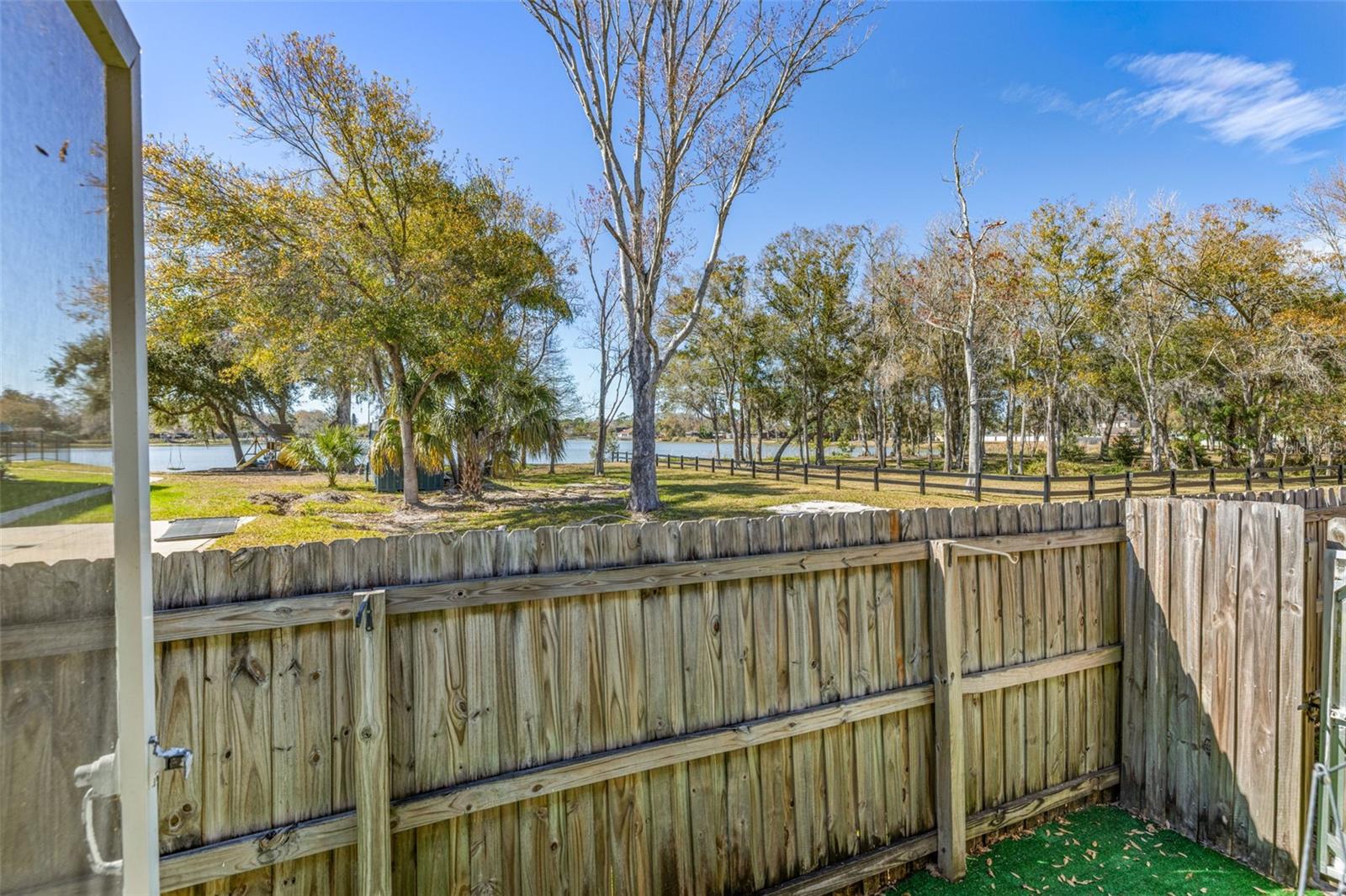 CASA BLANCA - Residential