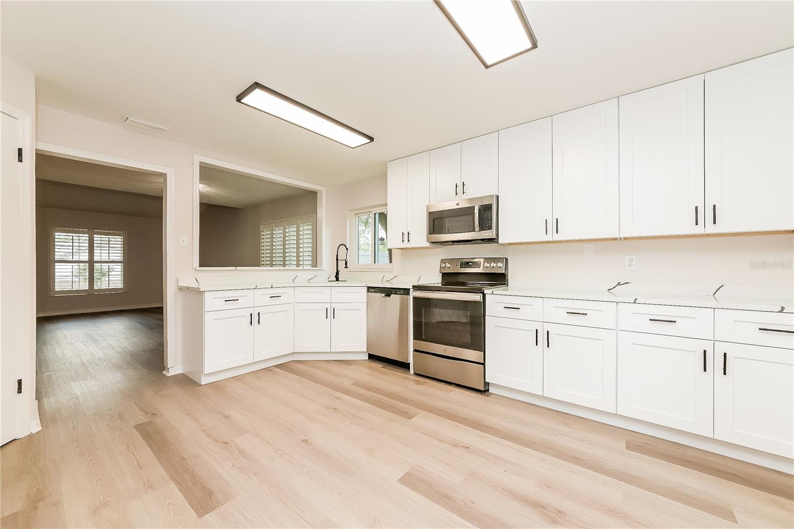 BOYETTE SPGS SEC B UNIT 03 - Residential