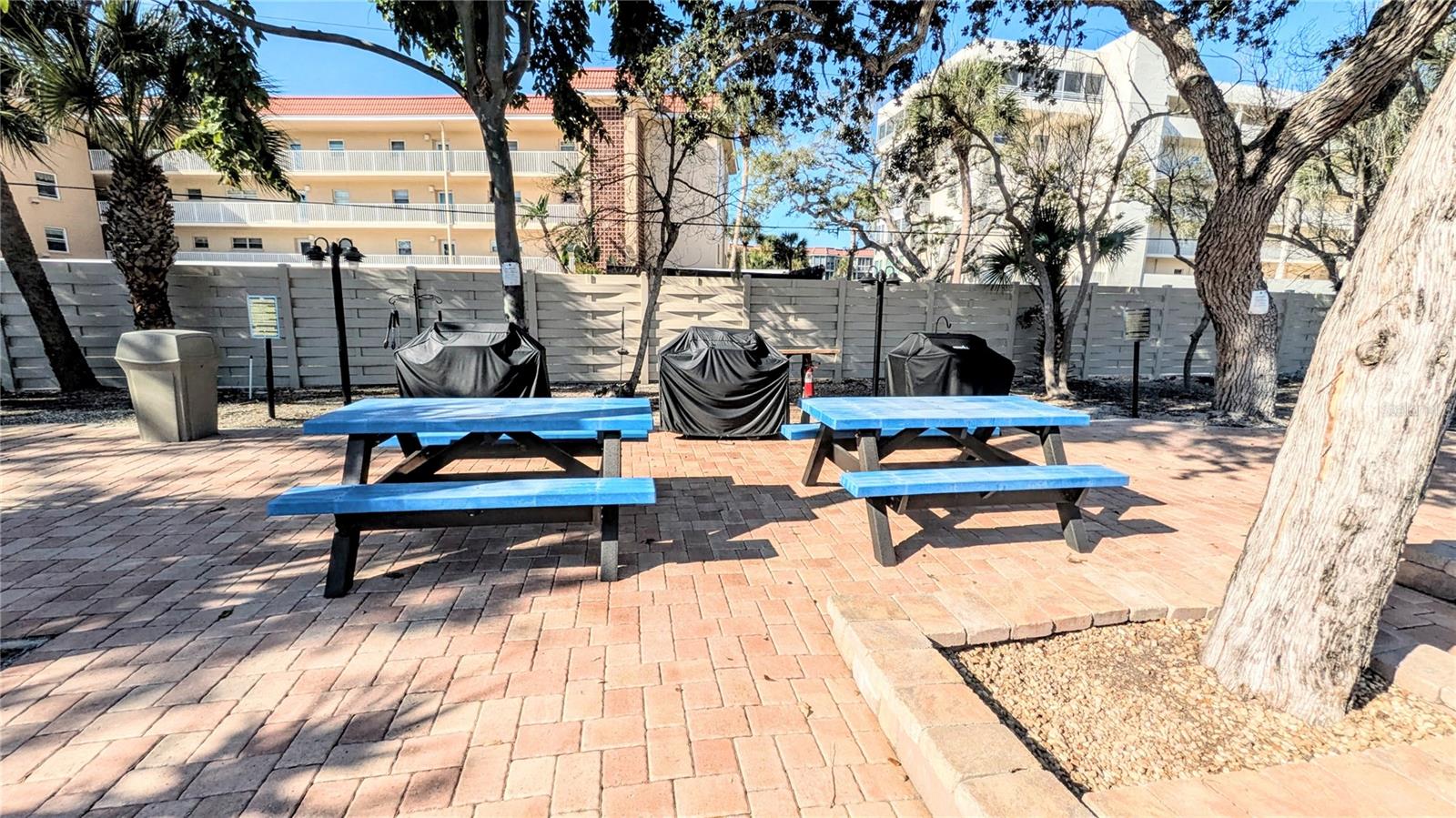 MIDNIGHT COVE II - Residential Lease