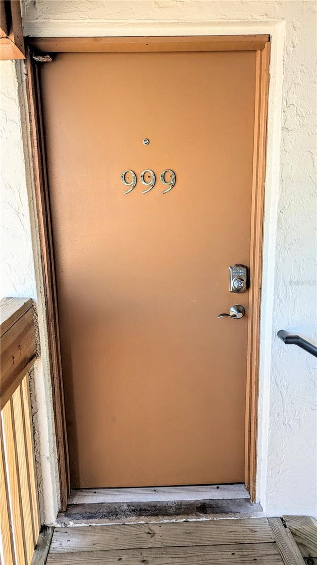 Photo of 6327 Midnight Pass Rd #999, Sarasota, FL 34242 (MLS # A4674042)