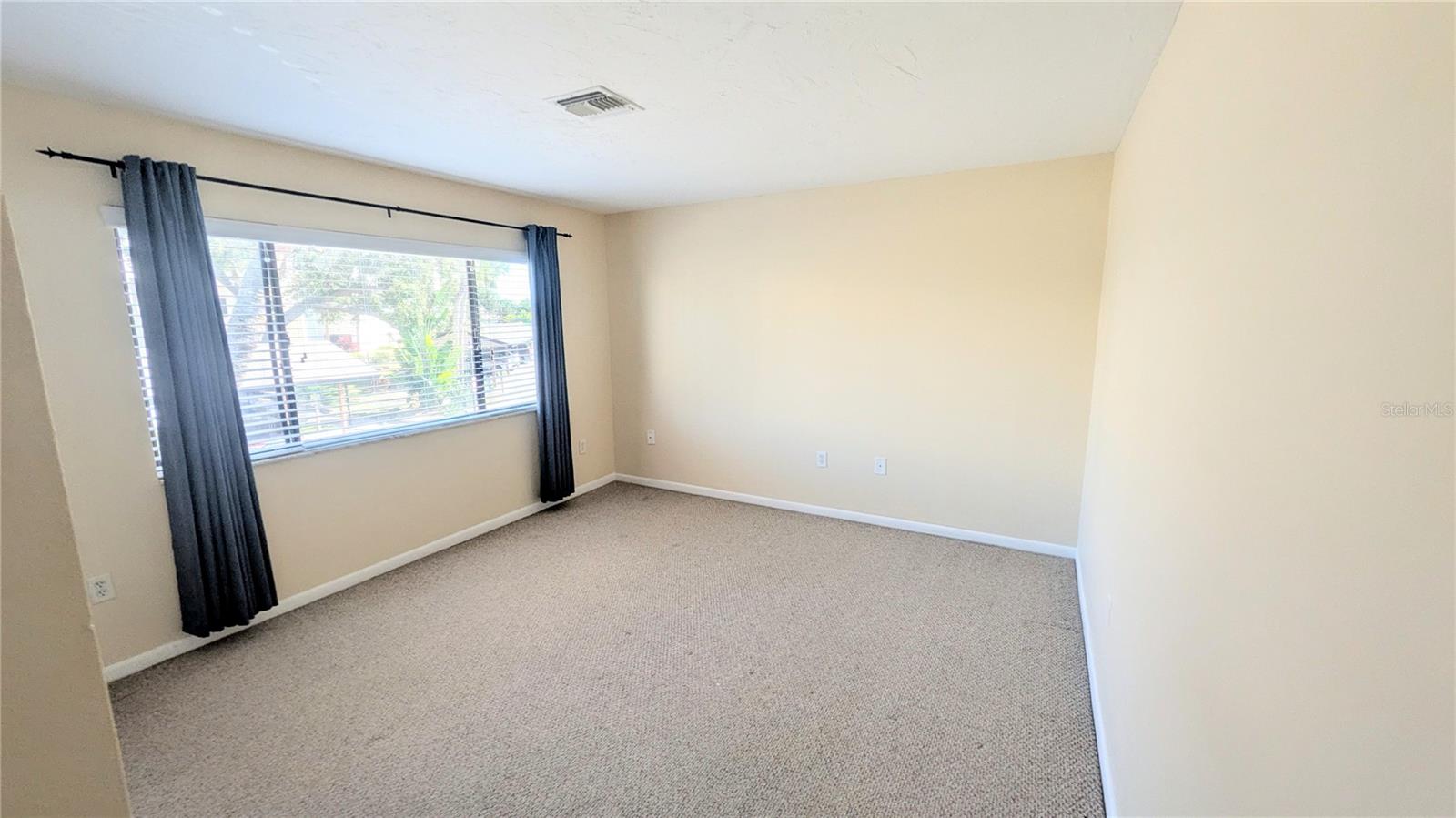 MIDNIGHT COVE II - Residential Lease