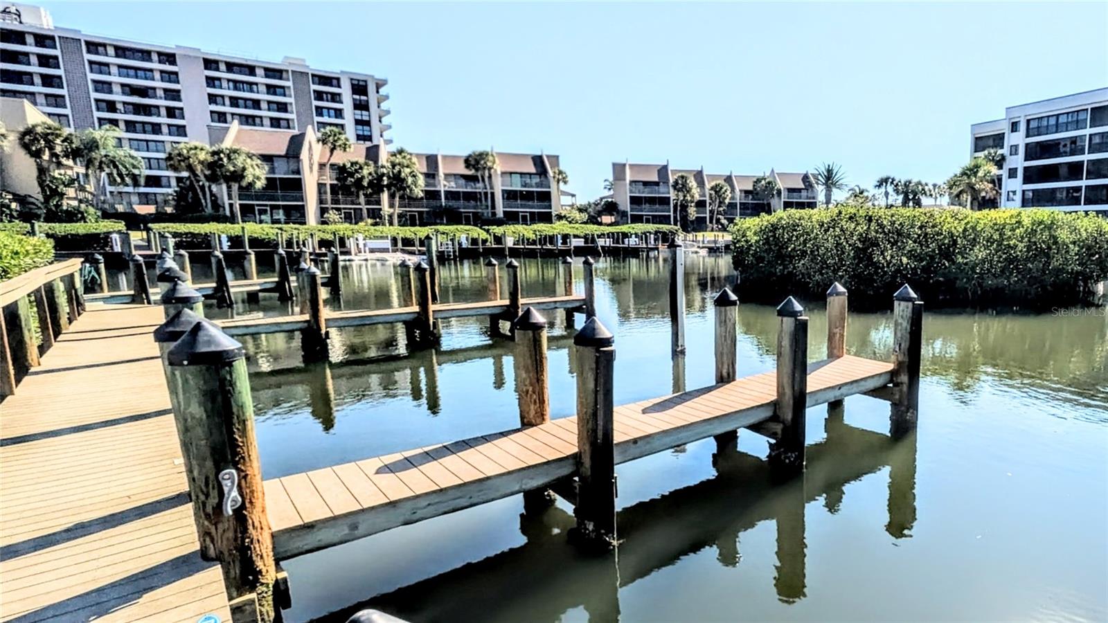 MIDNIGHT COVE II - Residential Lease