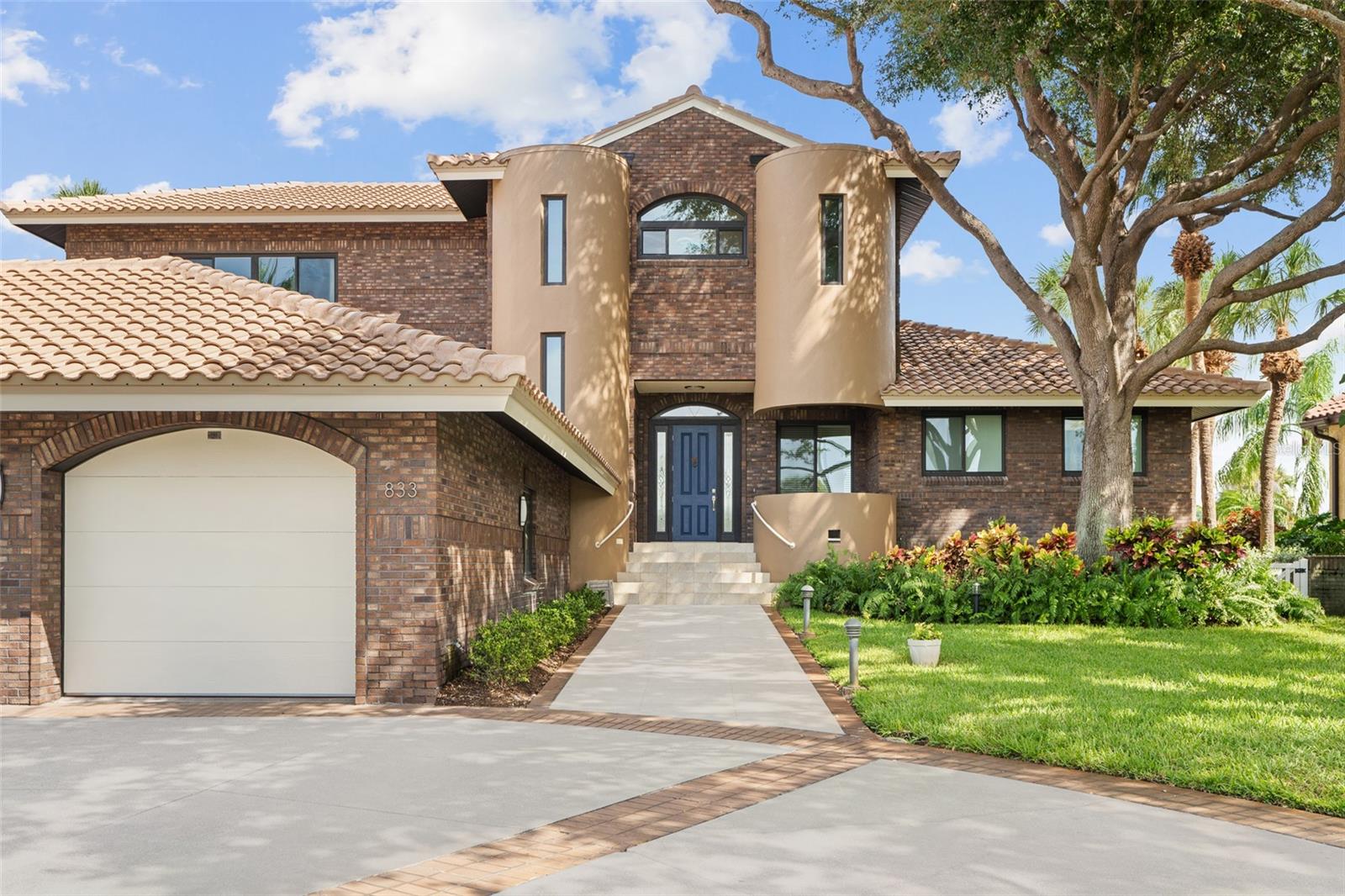 TIERRA VERDE UNIT 1 4TH REP - Residential