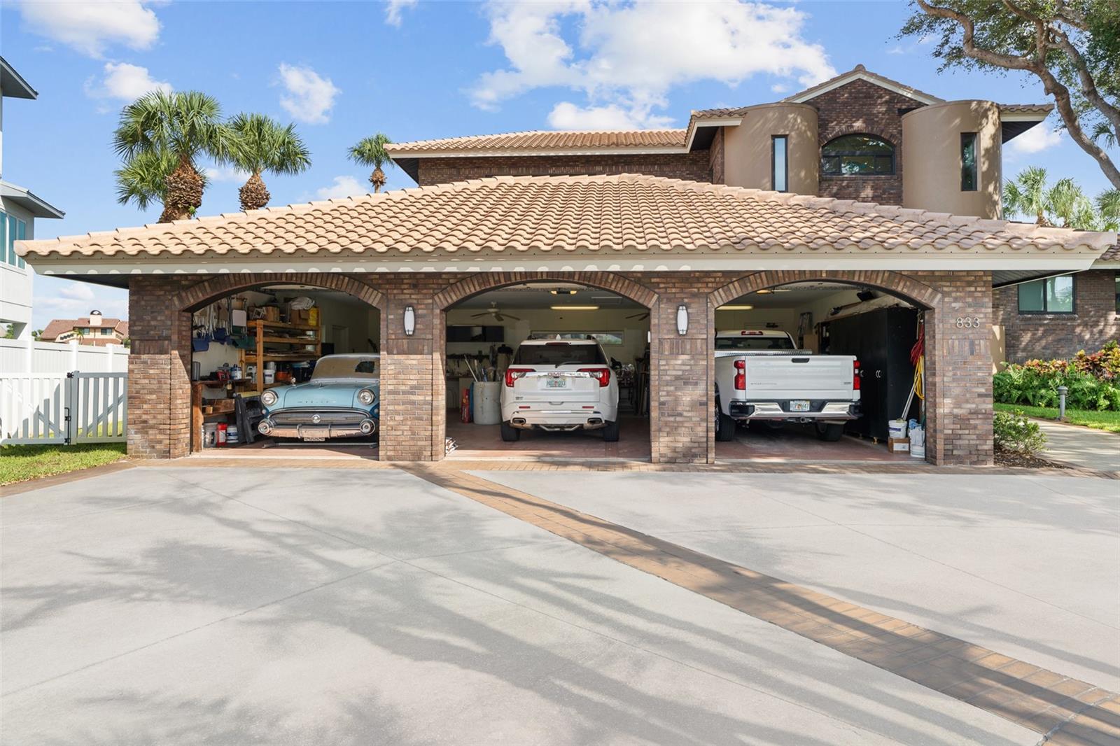 833 PONCE DE LEON DRIVE