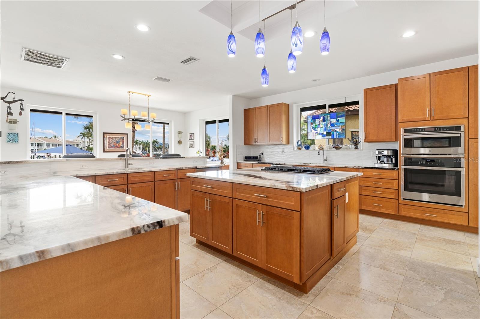 TIERRA VERDE UNIT 1 4TH REP - Residential