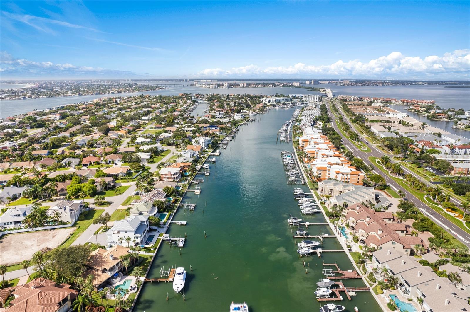 TIERRA VERDE UNIT 1 4TH REP - Residential