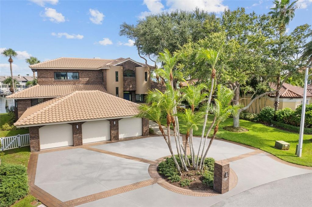 Photo of 833 Ponce De Leon Drive, Tierra Verde, FL 33715 (MLS # TB8512760)