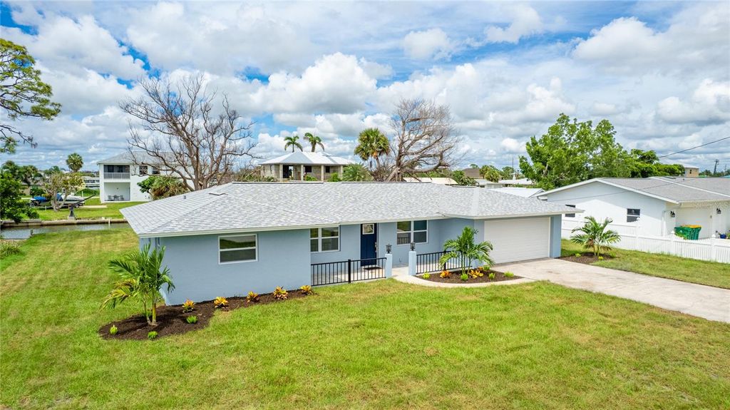 Photo of 1940 Pennsylvania Avenue, Englewood, FL 34224 (MLS # A4664405)