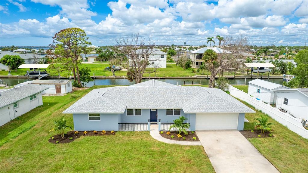 Photo of 1940 Pennsylvania Avenue, Englewood, FL 34224 (MLS # A4664405)
