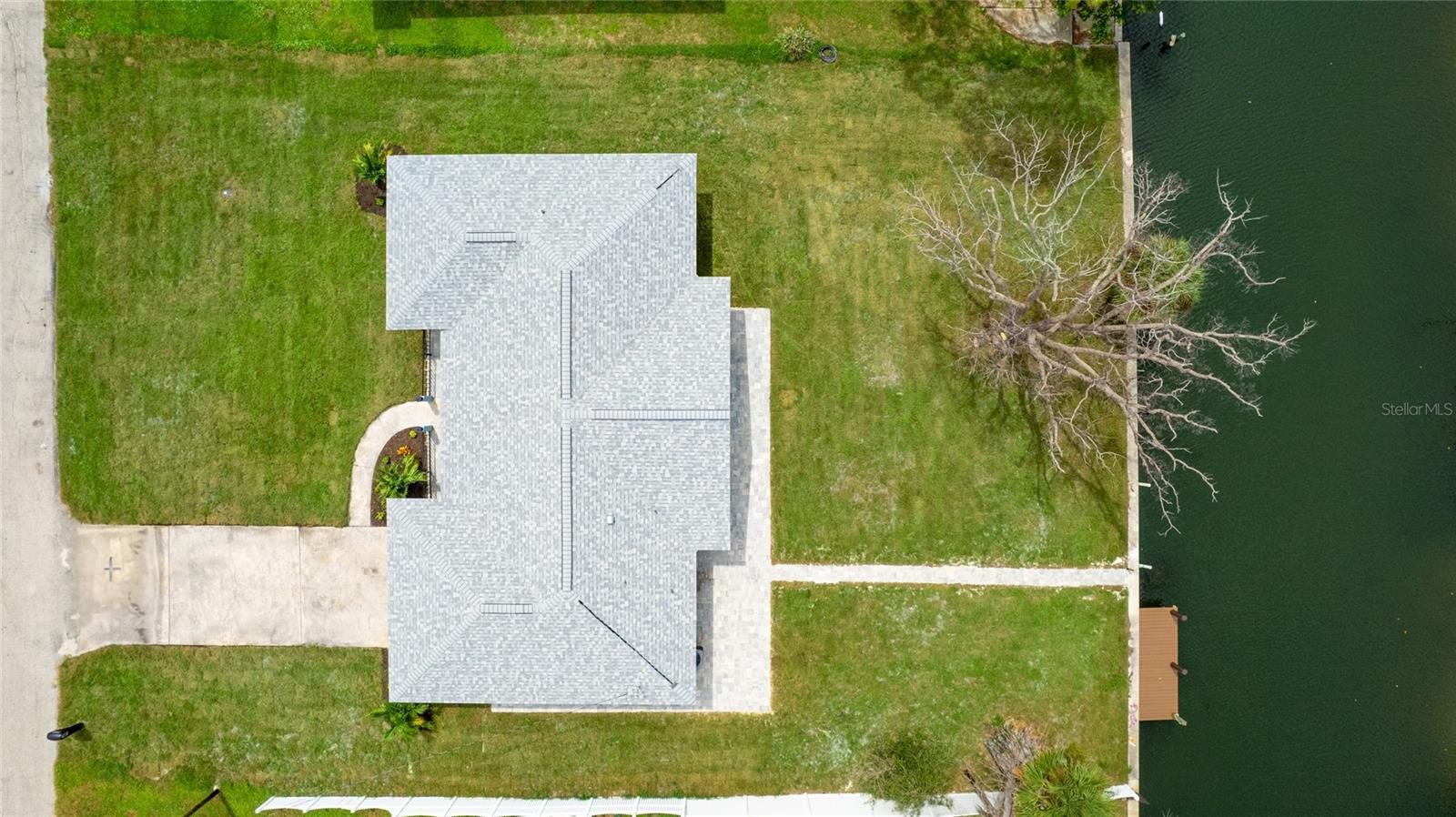 GROVE CITY SHORES - Residential
