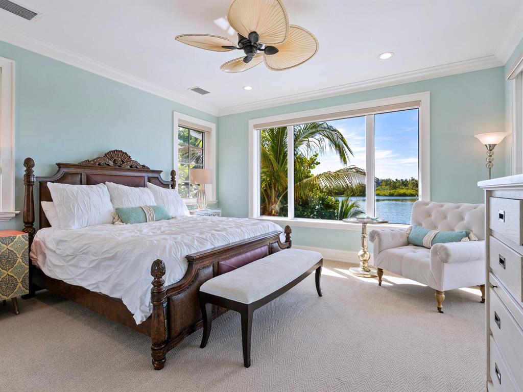 BAY ISLAND SHORES - Residential