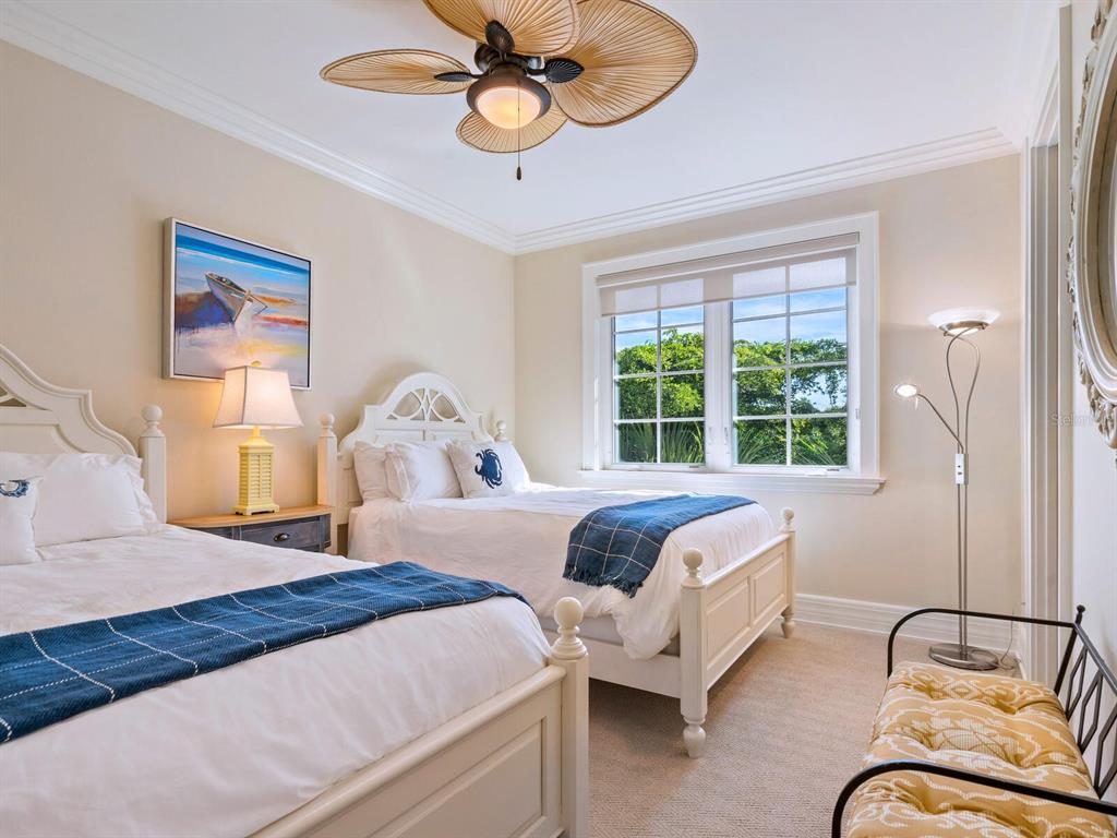 BAY ISLAND SHORES - Residential