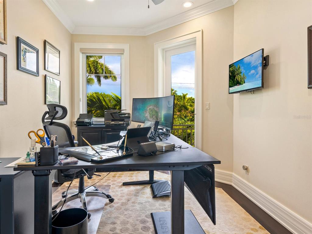 BAY ISLAND SHORES - Residential