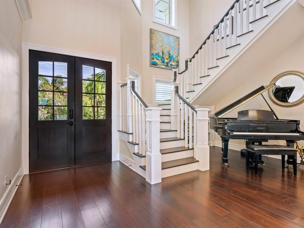 BAY ISLAND SHORES - Residential