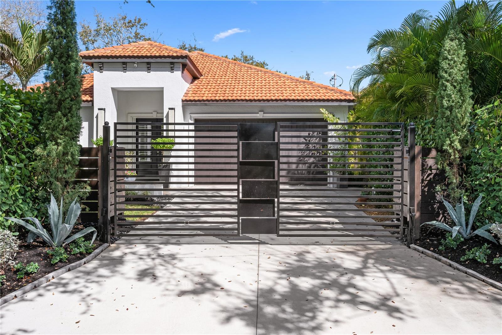 SAPPHIRE HEIGHTS - Residential