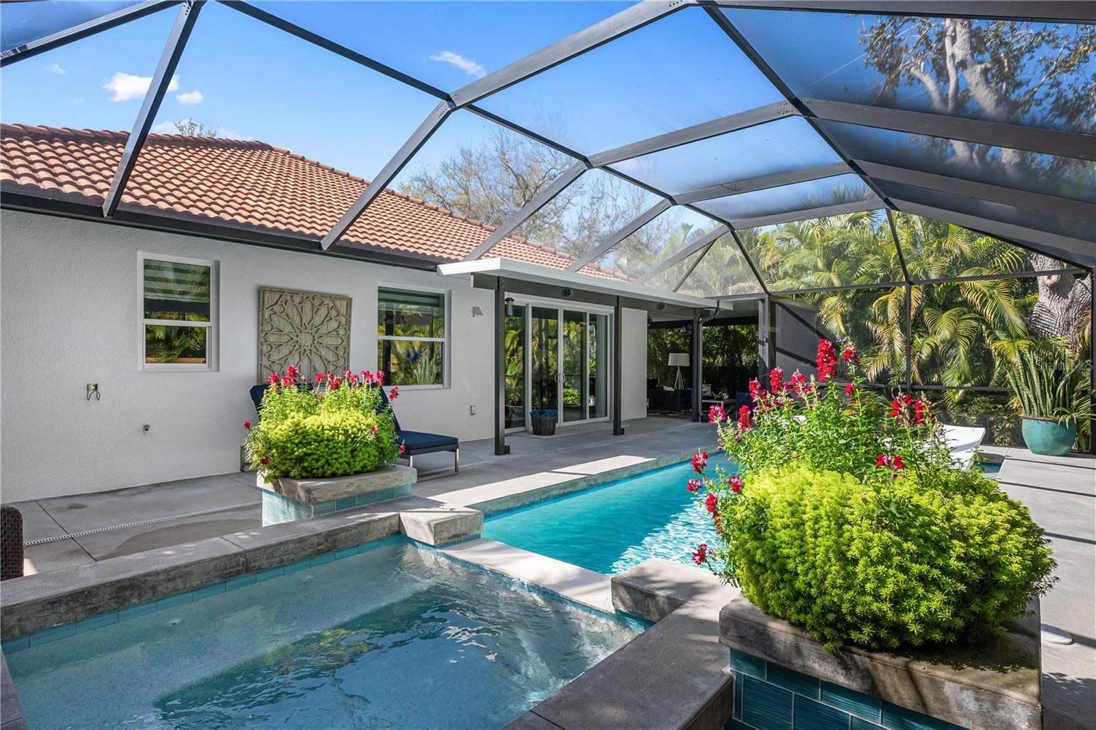 SAPPHIRE HEIGHTS - Residential