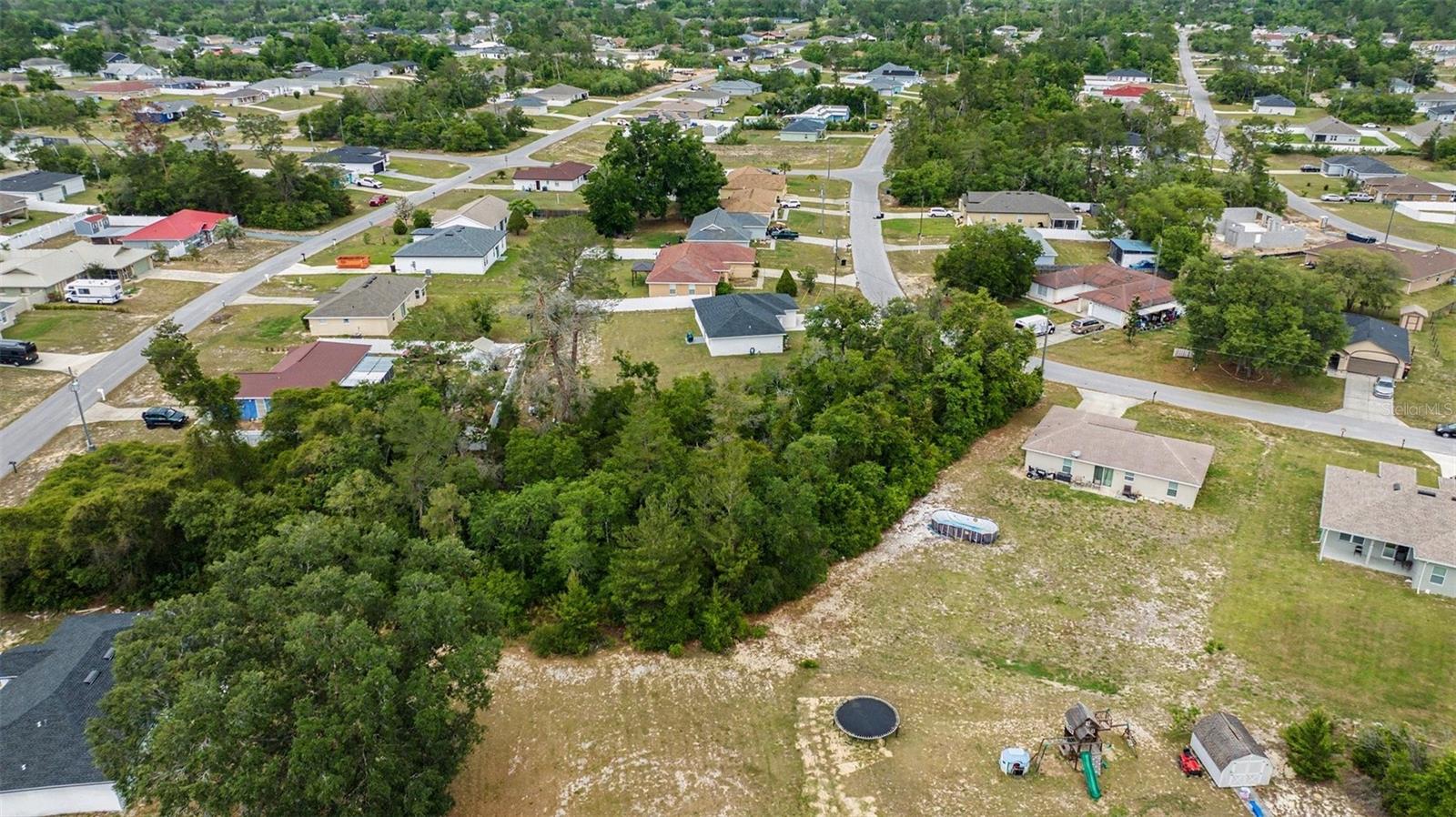 MARION OAKS UN 03 - Land