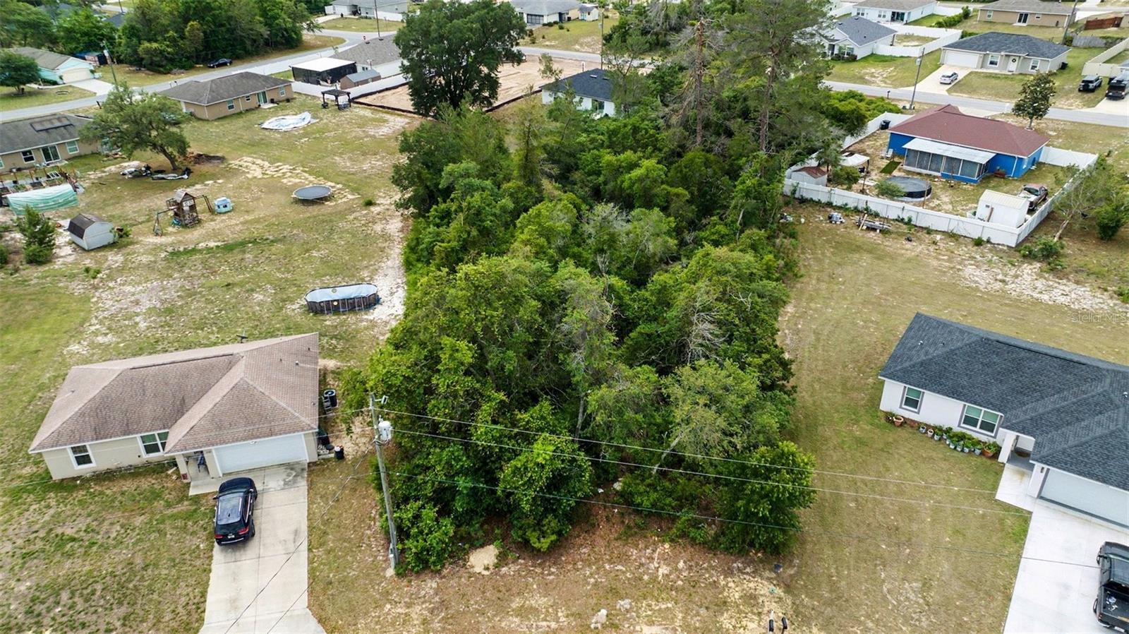 MARION OAKS UN 03 - Land