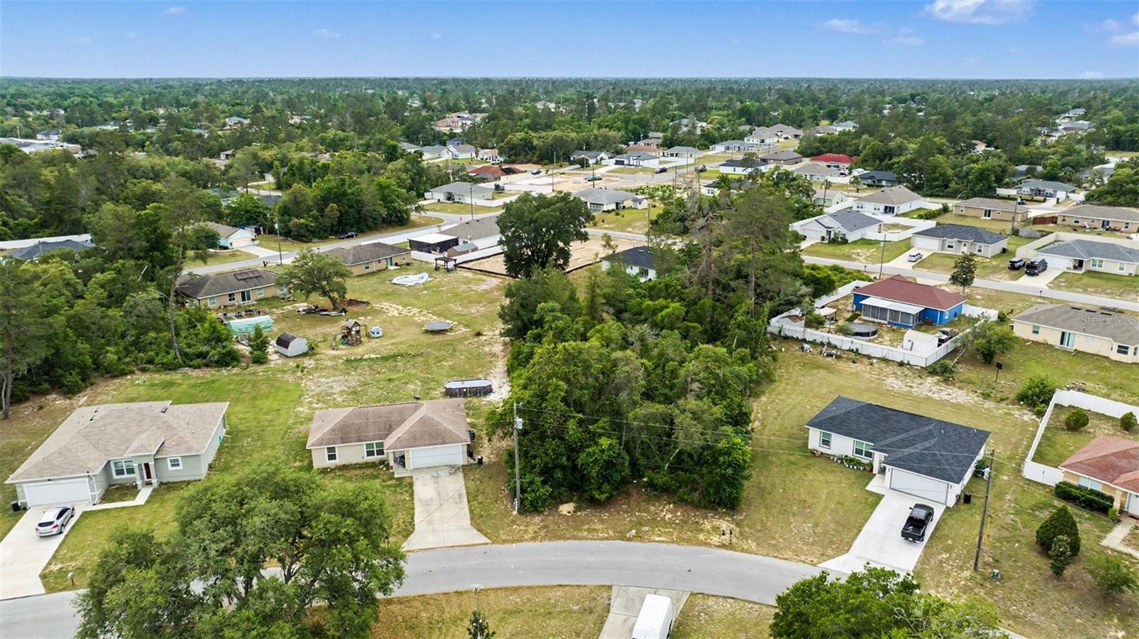 MARION OAKS UN 03 - Land