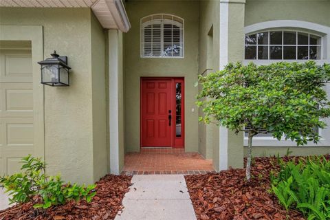 A home in LAKELAND