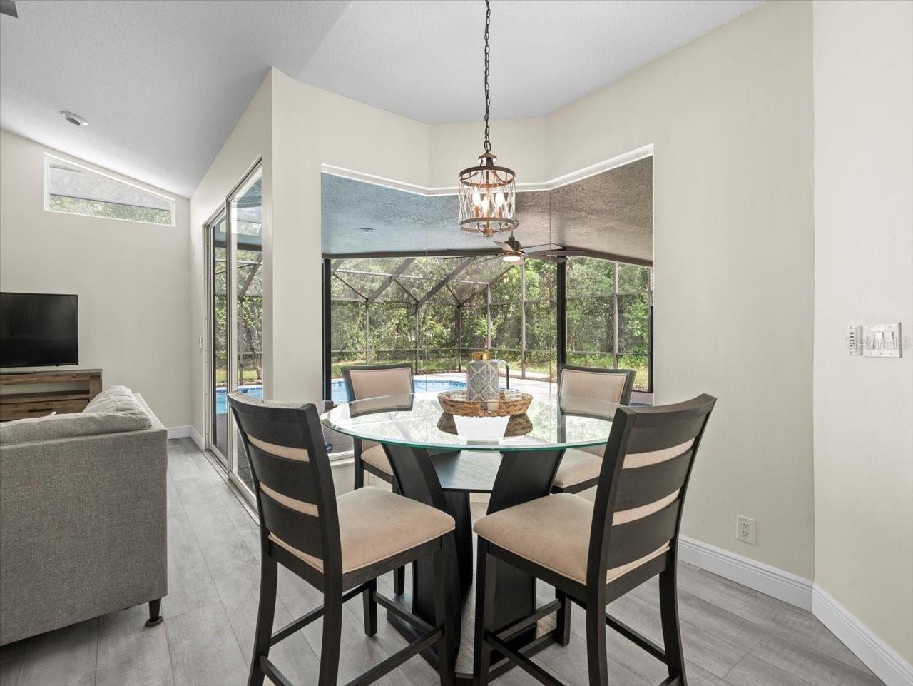 11 NICOTIANA COURT