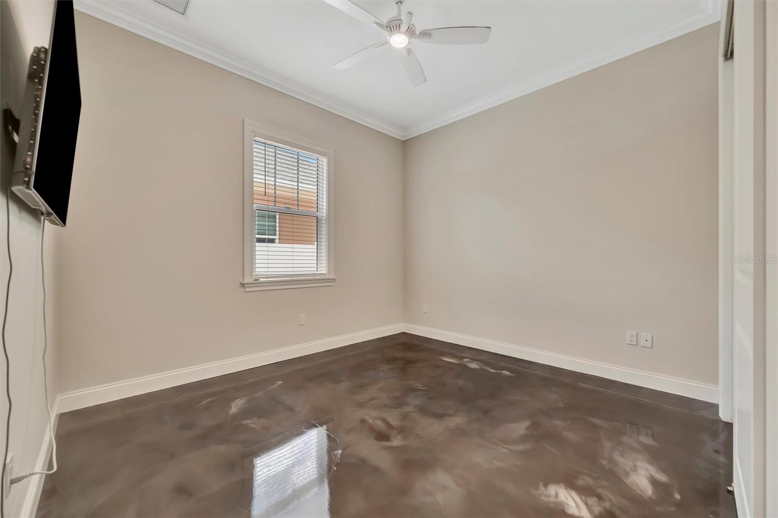 COLONIAL PLACE REV - Residential