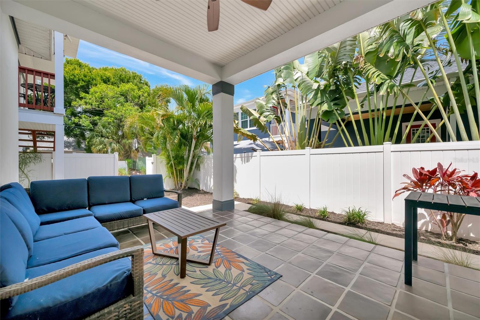 COLONIAL PLACE REV - Residential