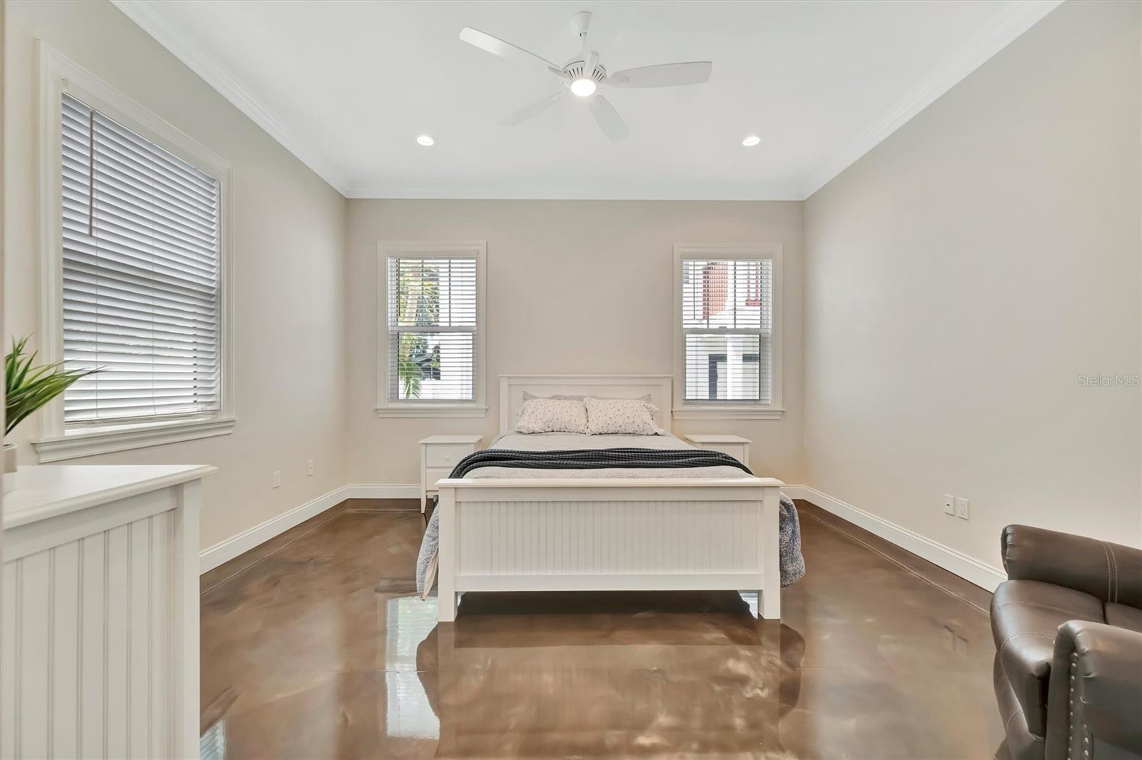 COLONIAL PLACE REV - Residential