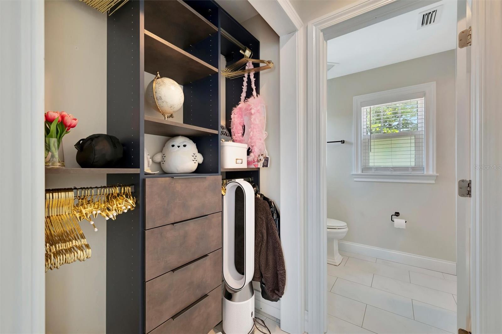 COLONIAL PLACE REV - Residential