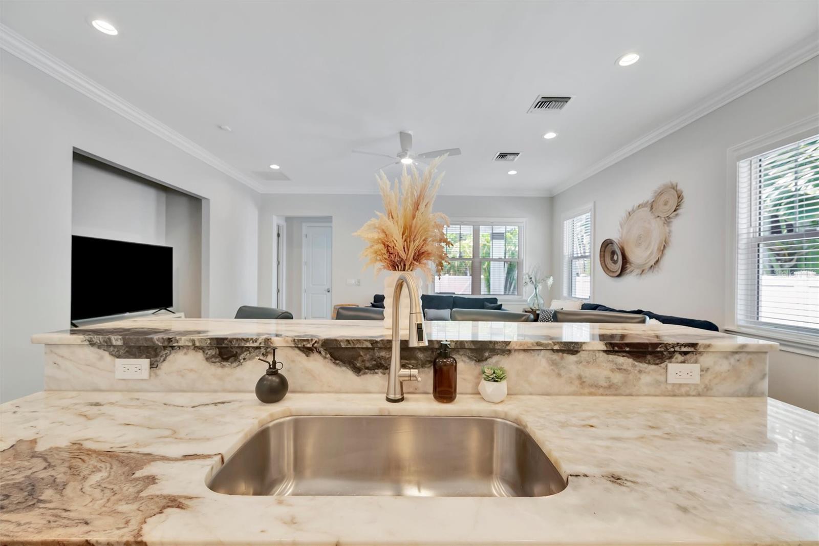 COLONIAL PLACE REV - Residential