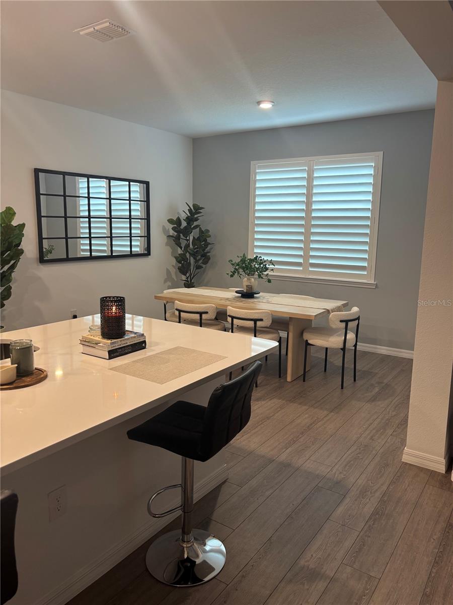 CALESA TOWNSHIP ROAN HILLS PH - Residential