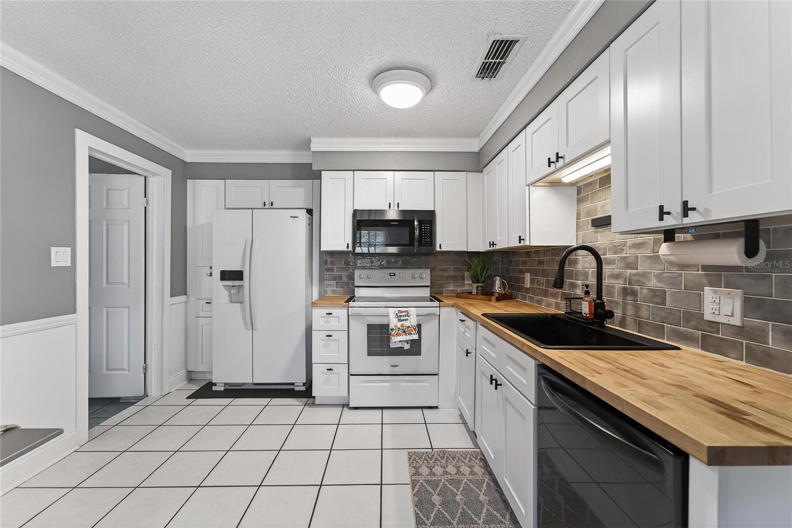 PINESTHE - Residential