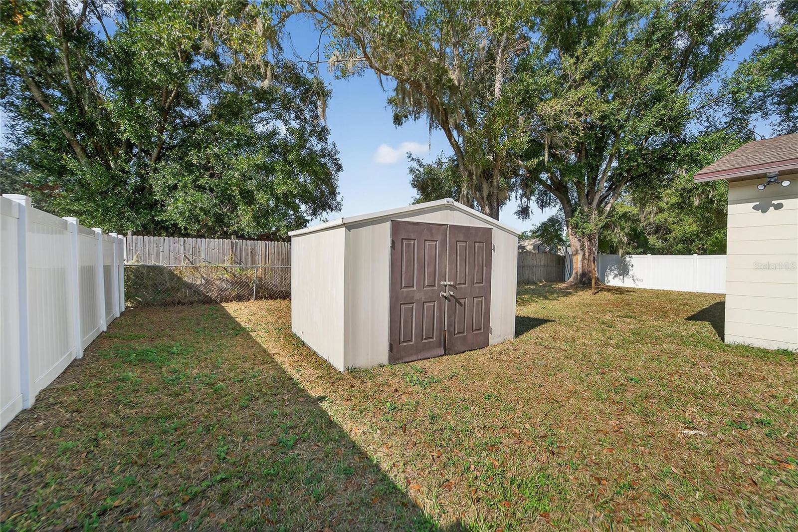 PINESTHE - Residential