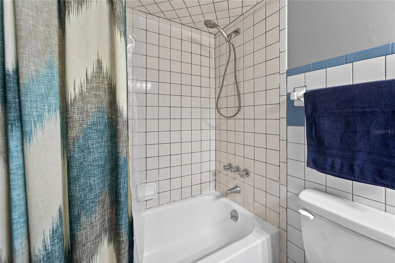 PINESTHE - Residential